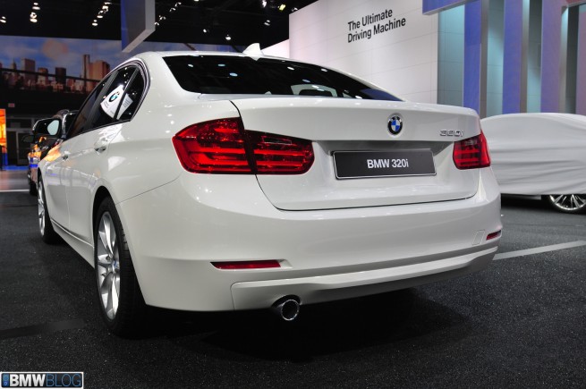 bmw-320i-07