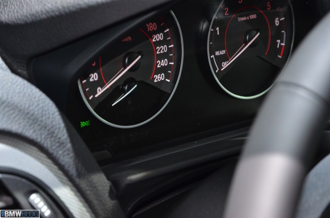 bmw-335i-m-performance-interior-05