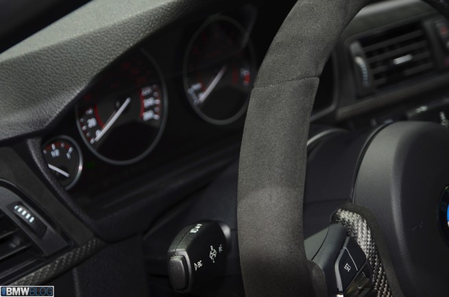 bmw-335i-m-performance-interior-08