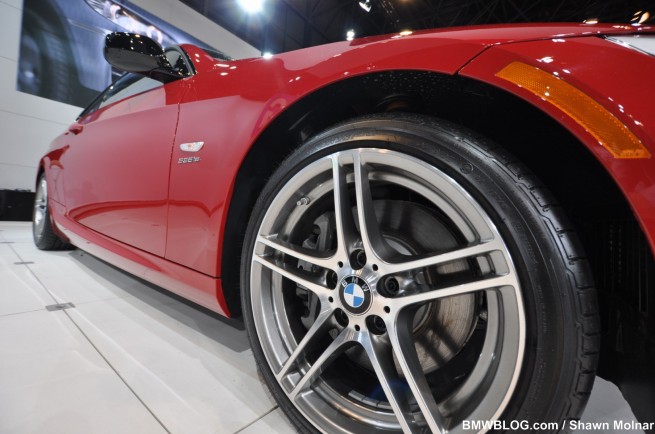 bmw-335is-pictures-2