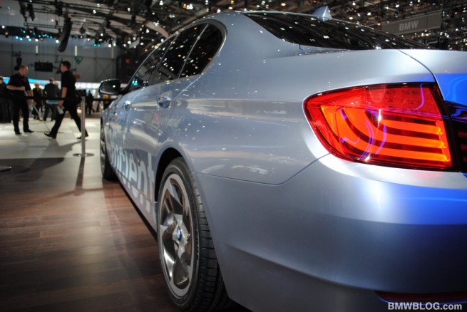 bmw-5-series-hybrid-geneva-48