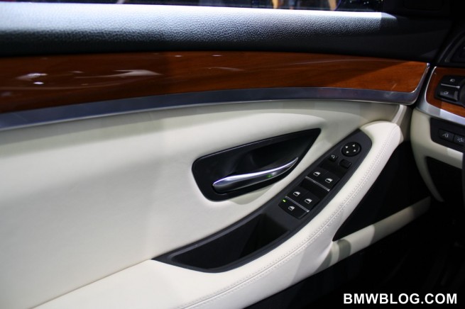 bmw-5-series-touring-individual-40