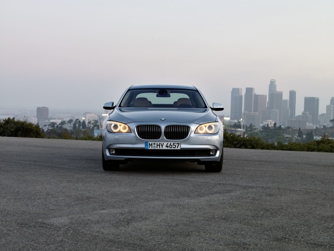 bmw-7-series-hybrid-18