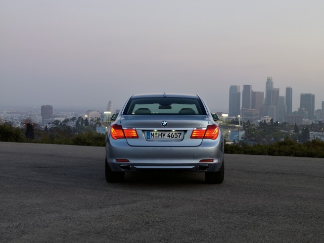 bmw-7-series-hybrid-19