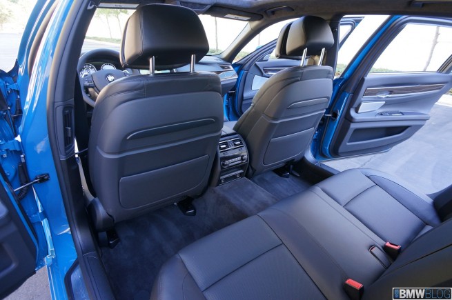 bmw-7-series-laguna-seca-blue-40
