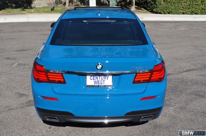 bmw-7-series-laguna-seca-blue-71