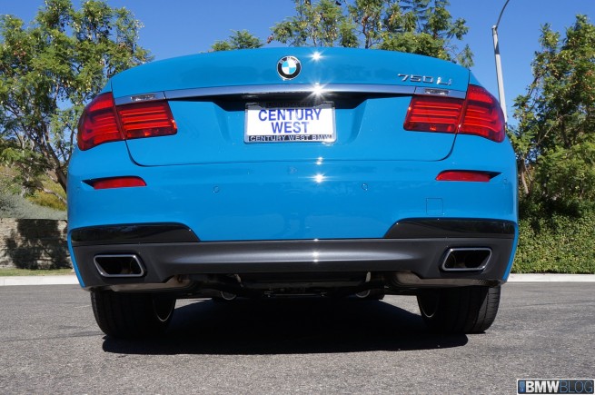 bmw-7-series-laguna-seca-blue-73