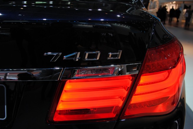 bmw-740d-m-sport-package-[12]