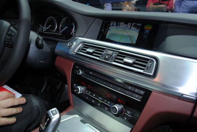 bmw-740d-m-sport-package-[18]