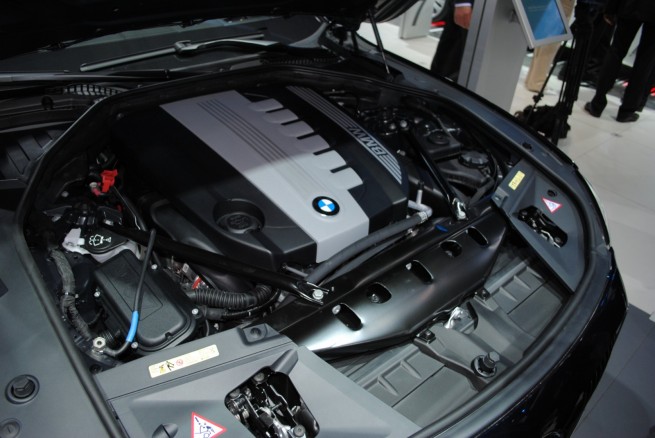 bmw-740d-m-sport-package-[19]