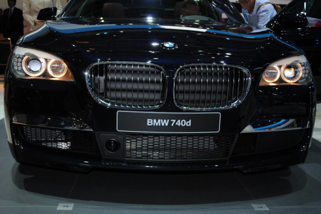 bmw-740d-m-sport-package-[3]