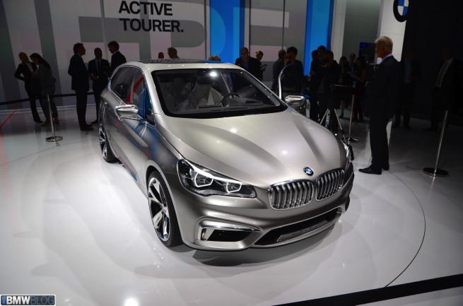 bmw-active-tourer-paris-2012-04
