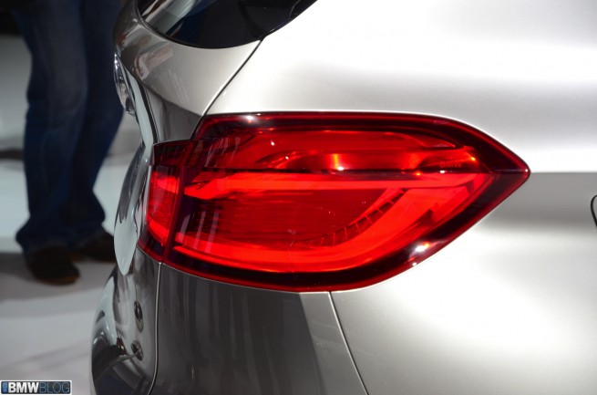 bmw-active-tourer-paris-2012-10