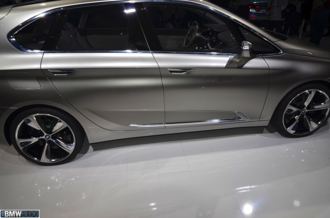 bmw-active-tourer-paris-2012-26