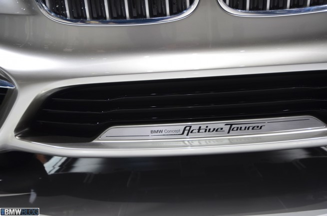 bmw-active-tourer-paris-2012-31