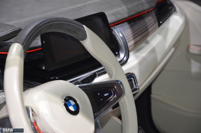 bmw-active-tourer-paris-2012-47