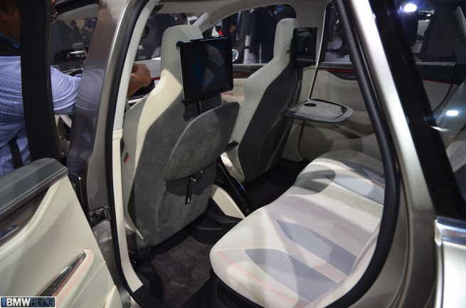 bmw-active-tourer-paris-2012-56