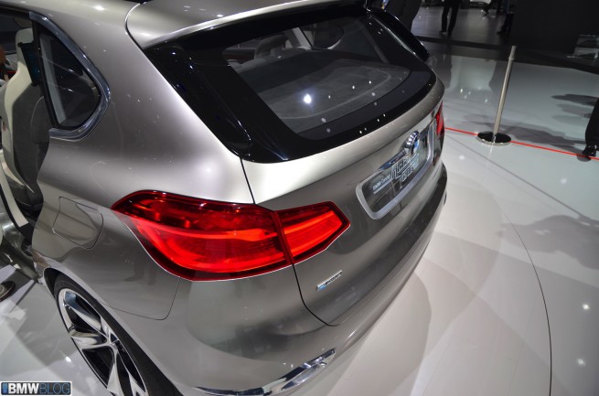 bmw-active-tourer-paris-2012-58