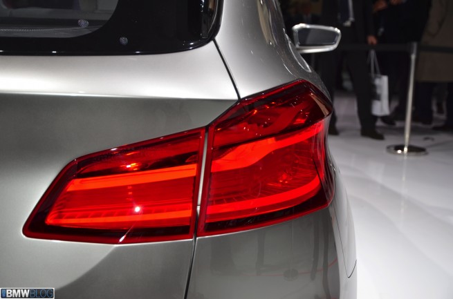 bmw-active-tourer-paris-2012-60