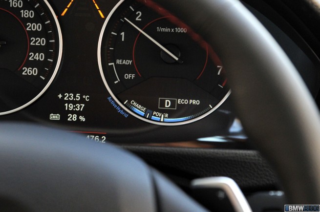 bmw-activehybrid3-14