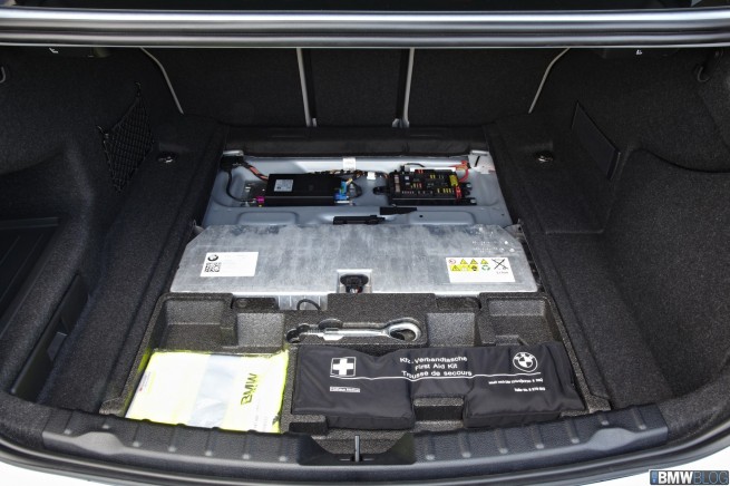 bmw-activehybrid3-46