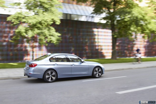 bmw-activehybrid3-55