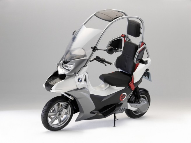 P90048370