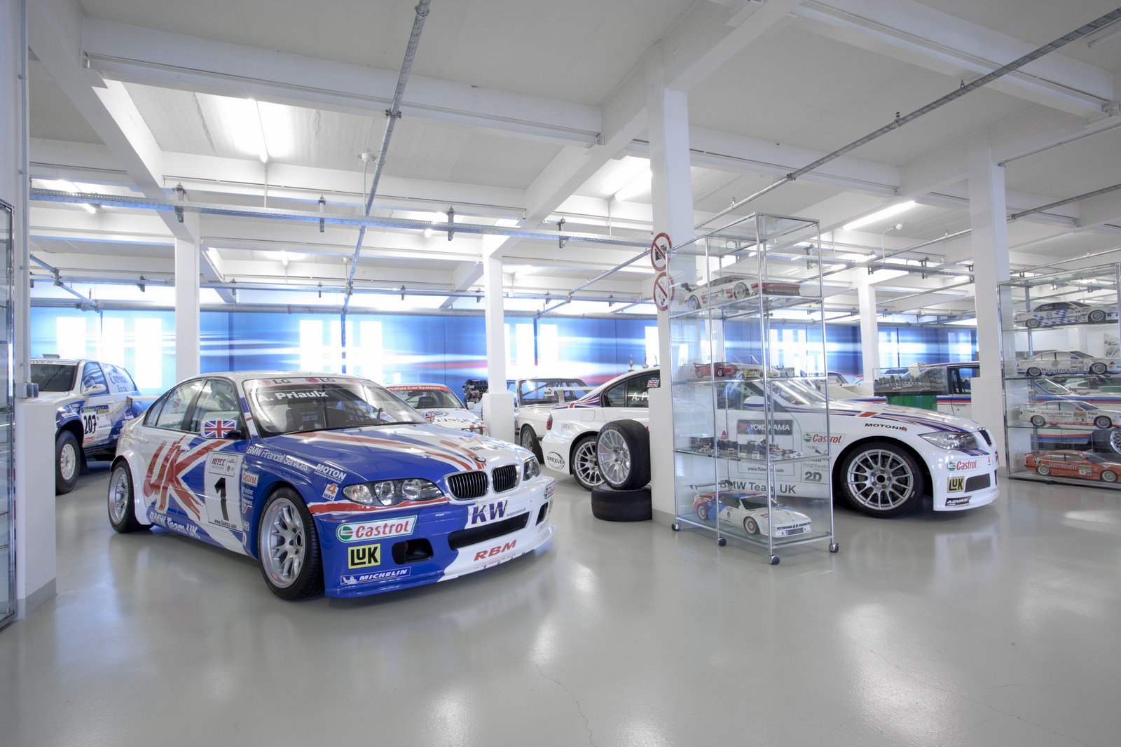 Bmw classic group archives