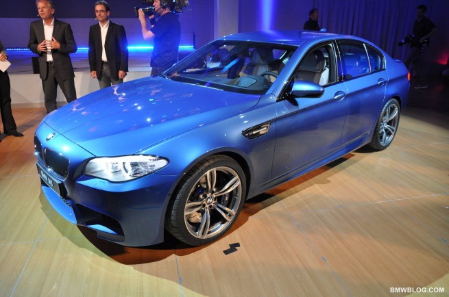 Video: Reclama la noul BMW M5 F10