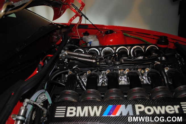 bmw-m8-112