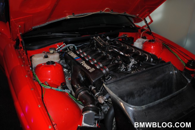bmw-m8-95