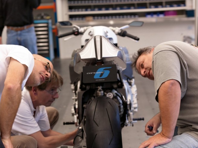 BMW Motorrad Concept 6 photos 32