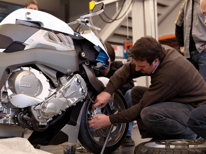 BMW Motorrad Concept 6 photos 29
