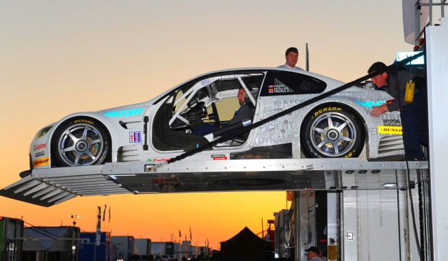 bmw-racing Video Trailer: Chapter 3 of Joy is Racing