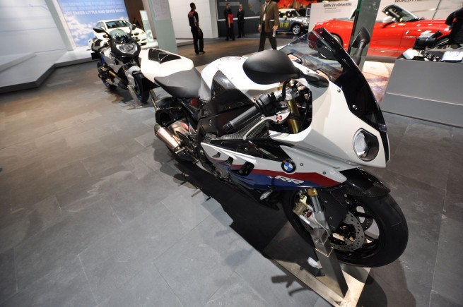 bmw-s1000RR-HP-1