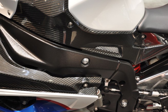 bmw-s1000RR-HP-10