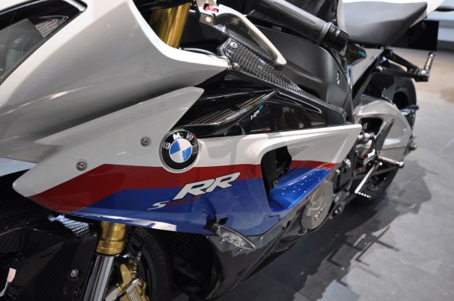 bmw-s1000RR-HP-11