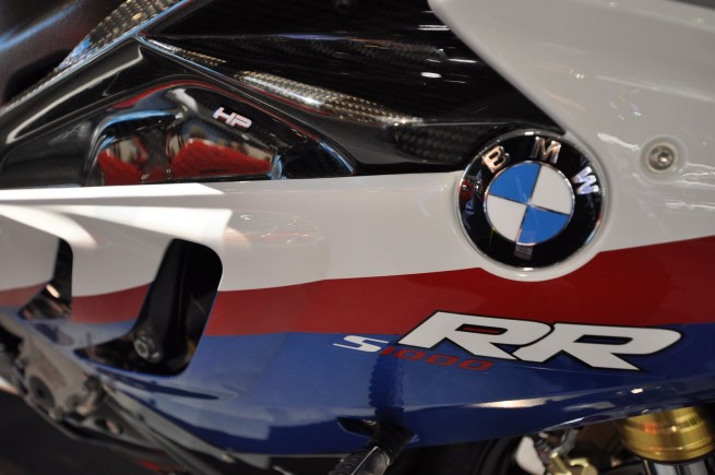bmw-s1000RR-HP-12