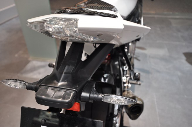 bmw-s1000RR-HP-16