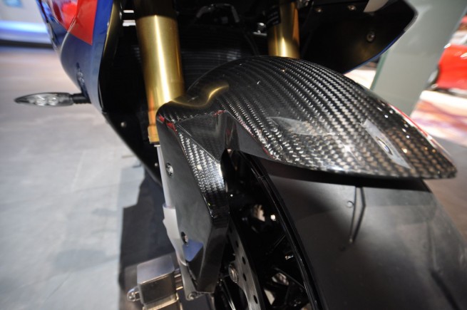 bmw-s1000RR-HP-22