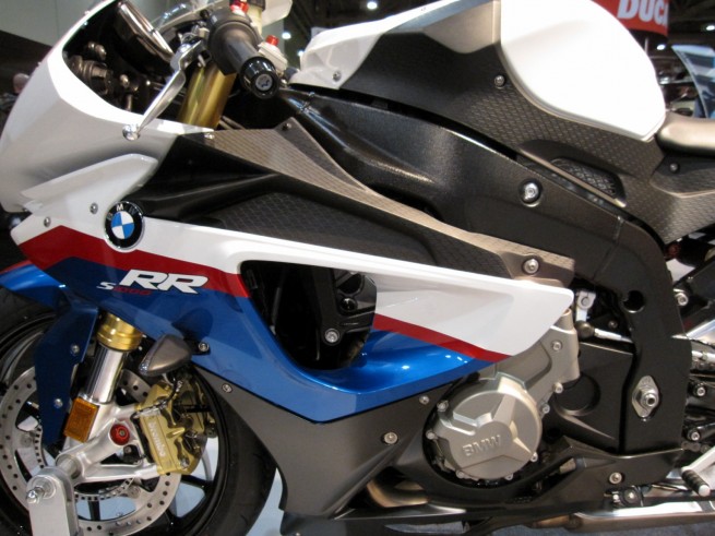 bmw-s1000rr-12