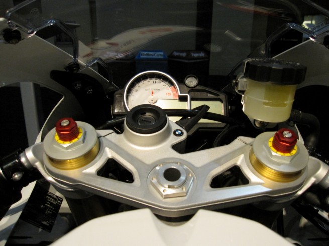 bmw-s1000rr-41