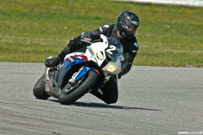 bmw-s1000rr-review-34