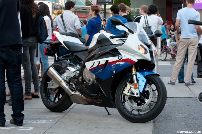 bmw-s1000rr-review-4