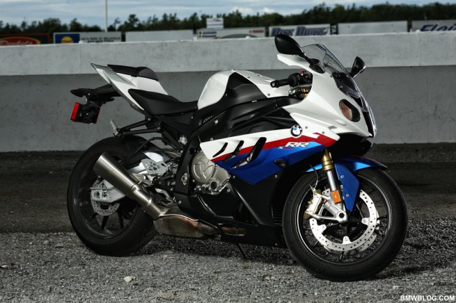 bmw-s1000rr-review-57