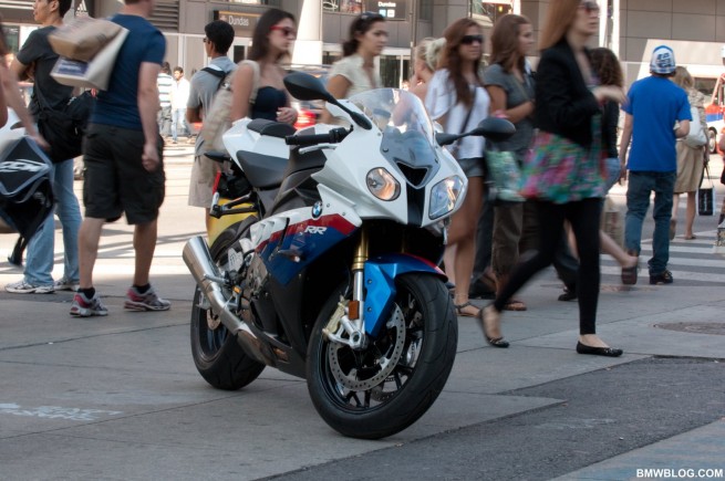 bmw-s1000rr-review-6