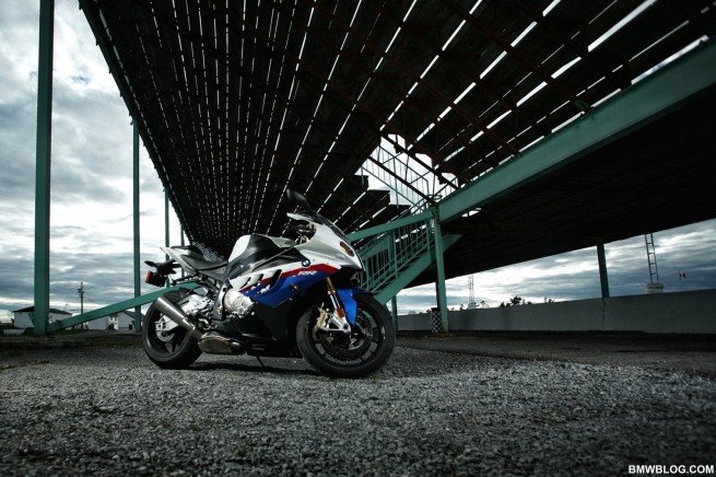 bmw-s1000rr-review-66