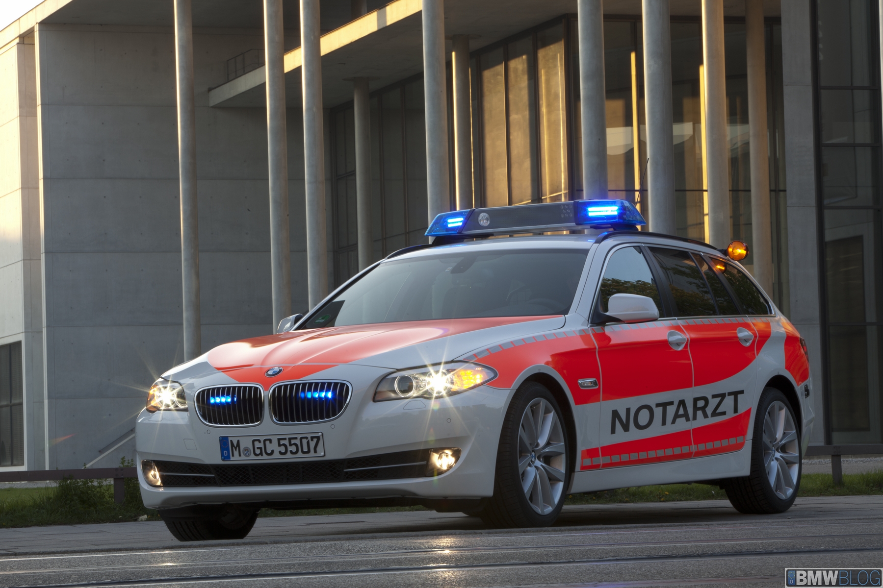 http://www.bmwblog.com/wp-content/uploads/bmw-safety-vehicles-04.jpg