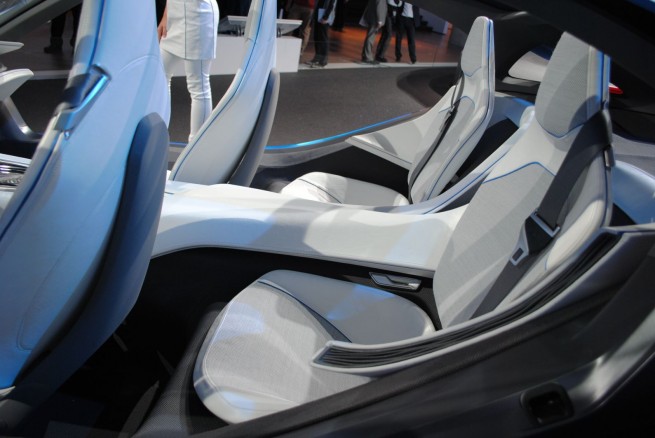 bmw-vision-concept-interior-[12]