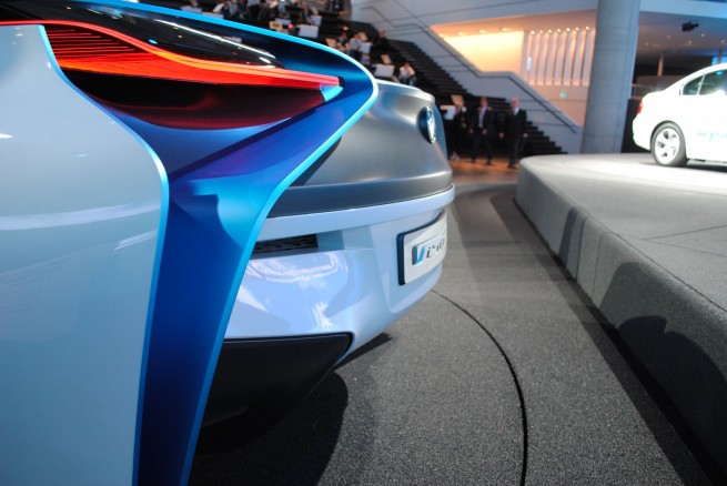 bmw-vision-concept-interior-[25]